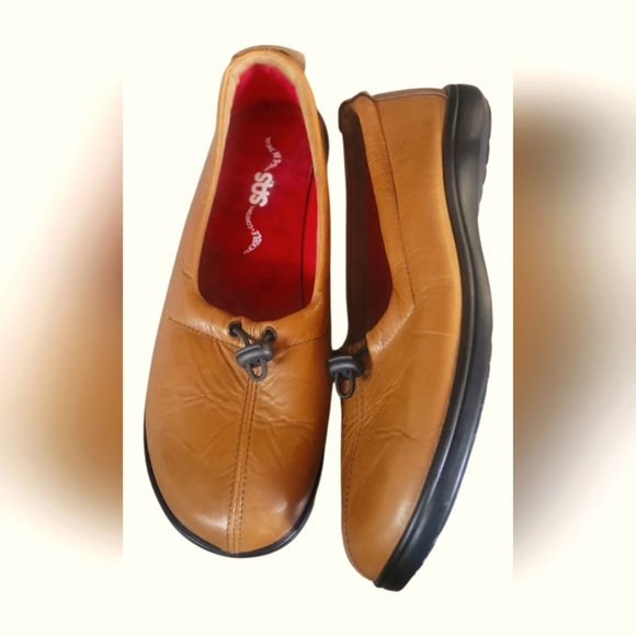 SAS Women's Funk Active Slip On Flexible Tan Leather Loafers Red Interior 8 1/2M - Picture 7 of 9